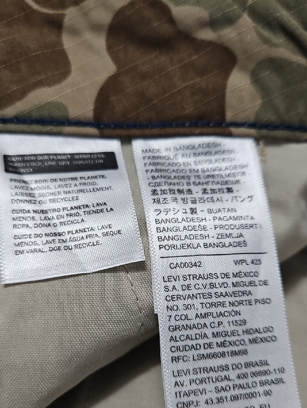 Levi's Camo Baggy XX Baggy Cargo Pants - Green & Brown Size 31x32 - Picture 5 of 16